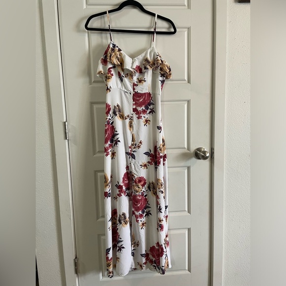 As U Wish Dresses & Skirts - As U Wish Button Down White Floral Spagetti Strap Maxi Dress Split ThighSize S